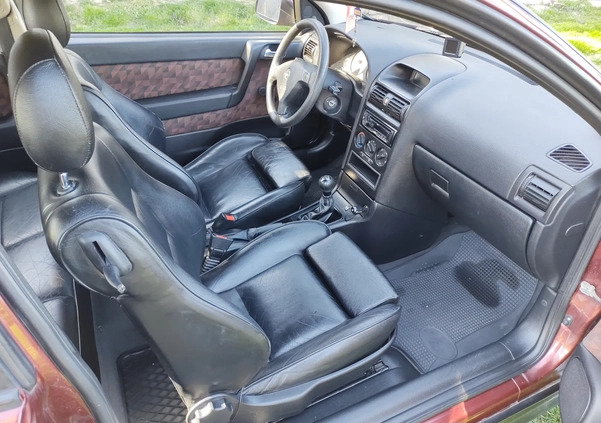 Opel Astra cena 4900 przebieg: 234500, rok produkcji 1998 z Miechów małe 742